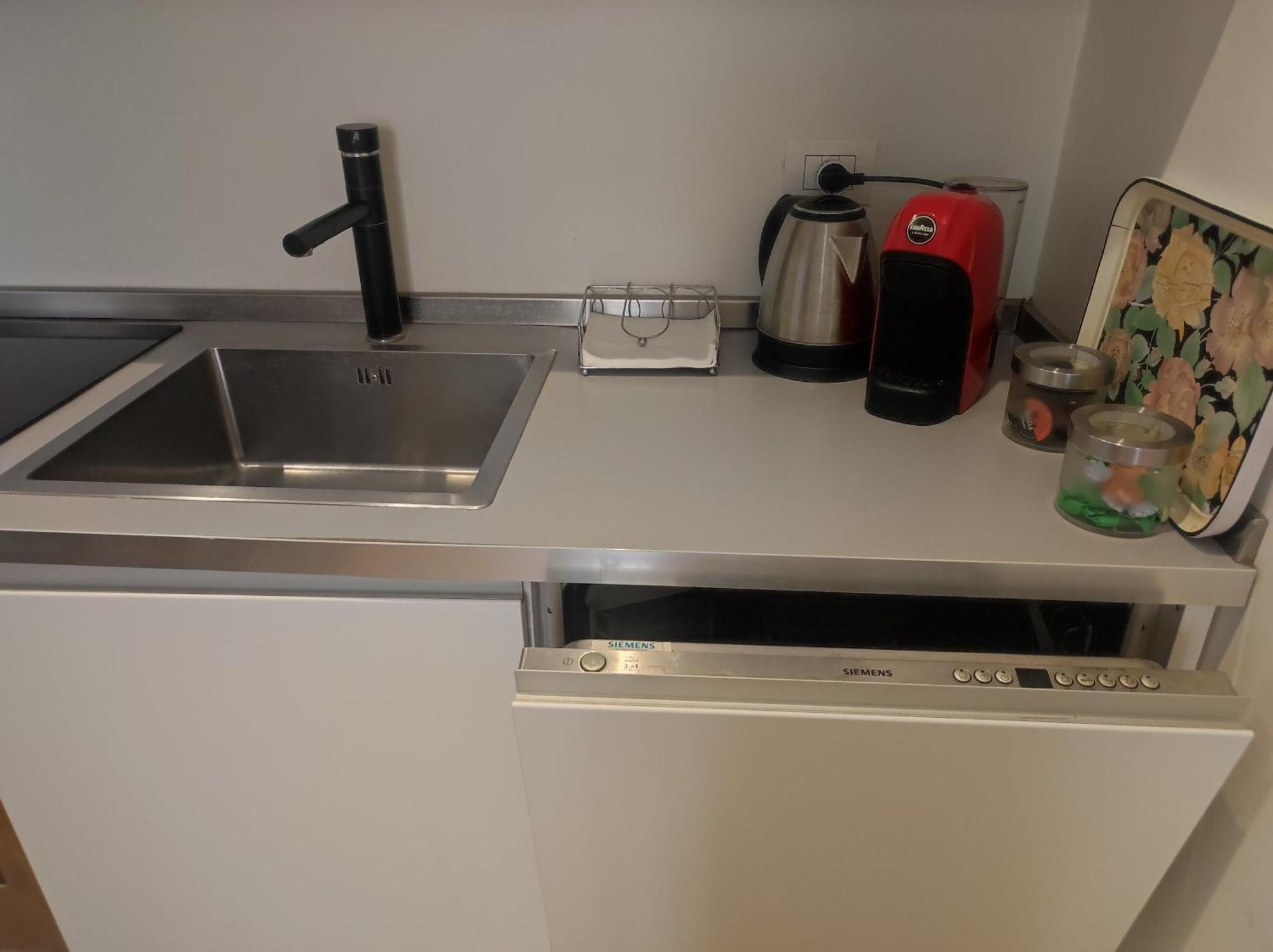 Maria Holiday Homes -Vitruvio 42 Appartamenti Milano Dış mekan fotoğraf